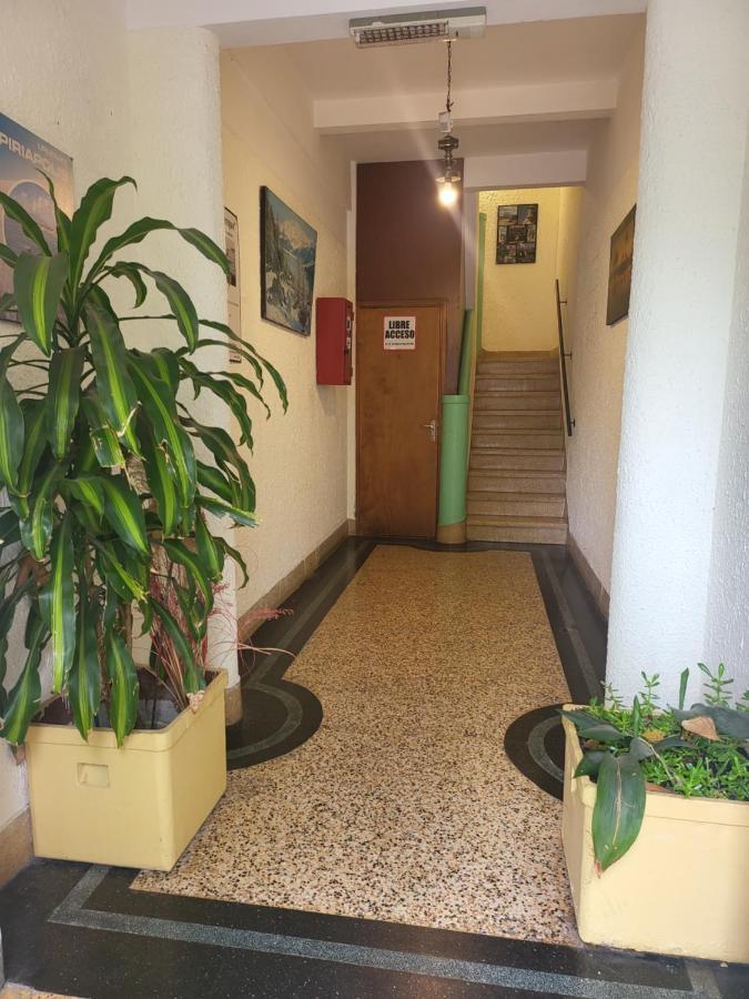 Apartamento Con Terraza Y Parrillero Piriápolis Exteriör bild