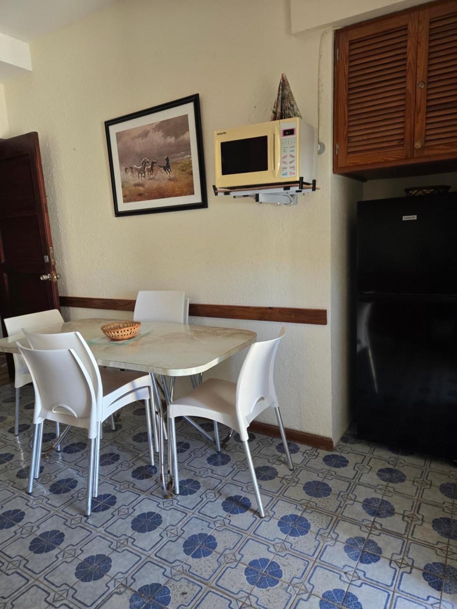 Apartamento Con Terraza Y Parrillero Piriápolis Exteriör bild